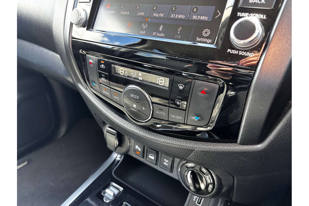 2023 Nissan Navara PRO-4X D23 4X4