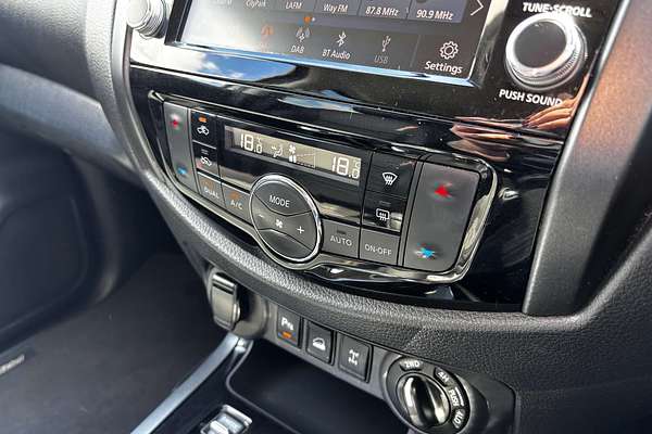 2023 Nissan Navara PRO-4X D23 4X4