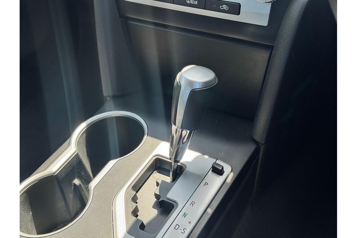 2016 Toyota Camry Atara S ASV50R