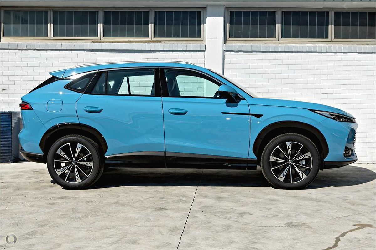 2025 MG HS Super Hybrid Essence AS33P