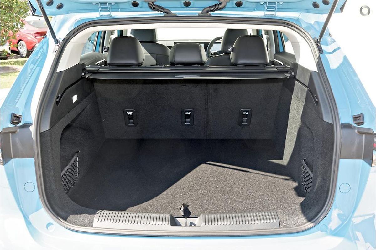 2025 MG HS Super Hybrid Essence AS33P