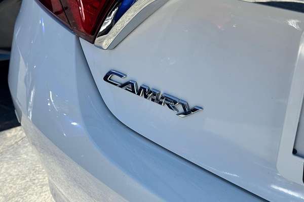 2016 Toyota Camry Atara S ASV50R