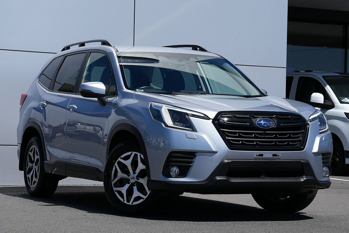 2023 Subaru Forester 2.5i 50 Years Edition S5