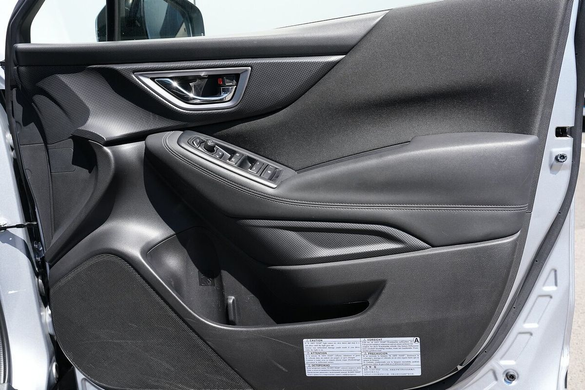 2023 Subaru Forester 2.5i 50 Years Edition S5
