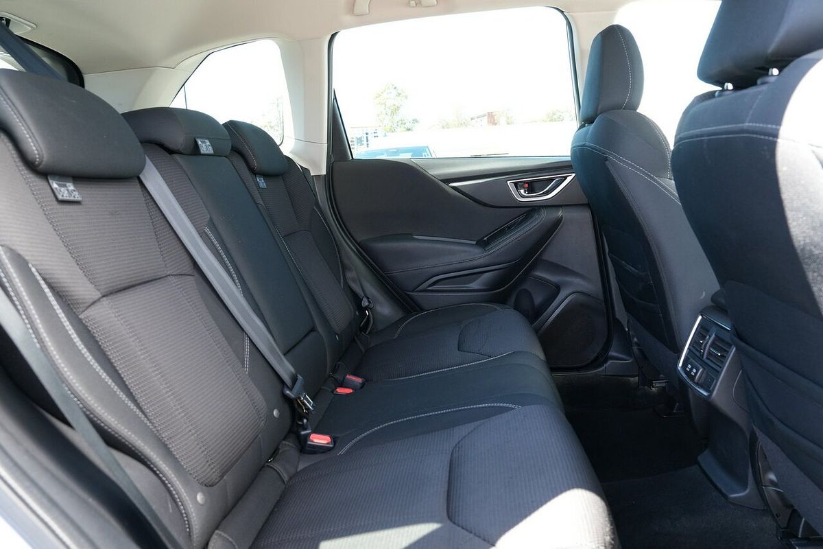 2023 Subaru Forester 2.5i 50 Years Edition S5
