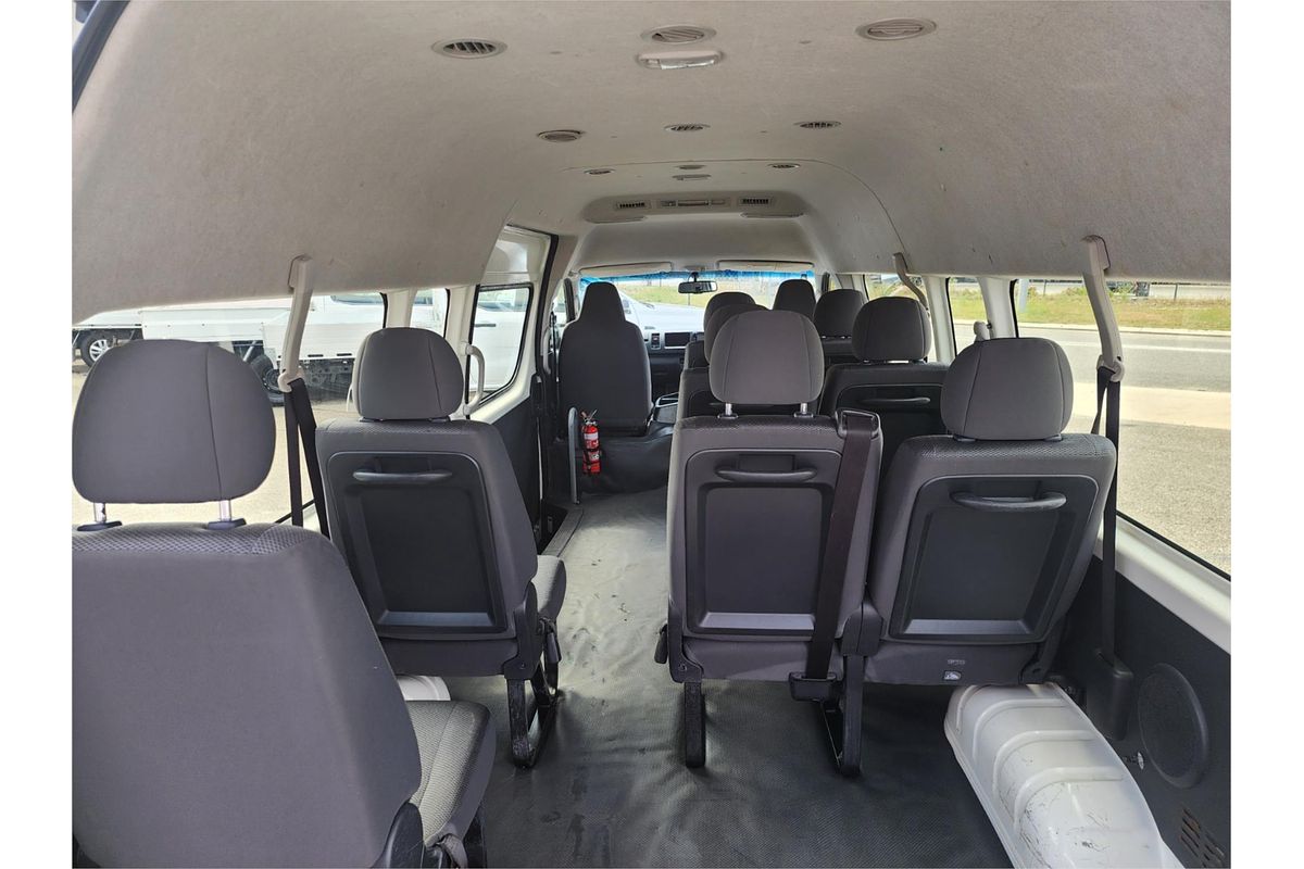 2018 Toyota Hiace Commuter KDH223R ELWB High Roof