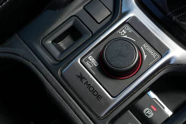 2023 Subaru Forester 2.5i 50 Years Edition S5