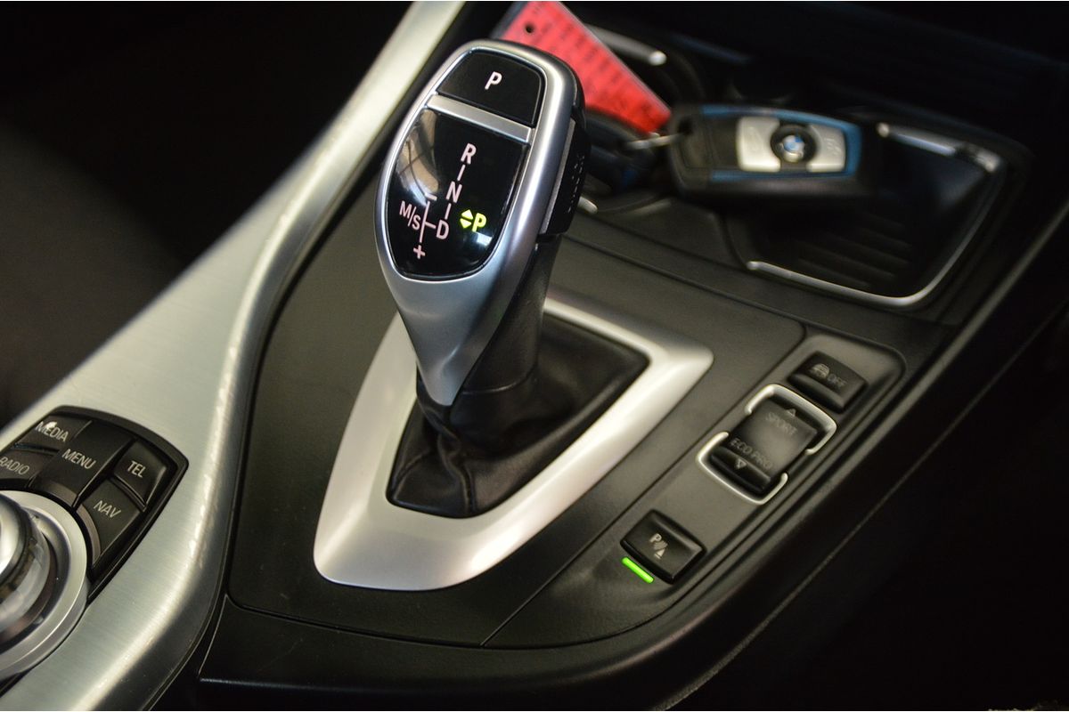 2015 BMW 2 Series 220i M Sport F23