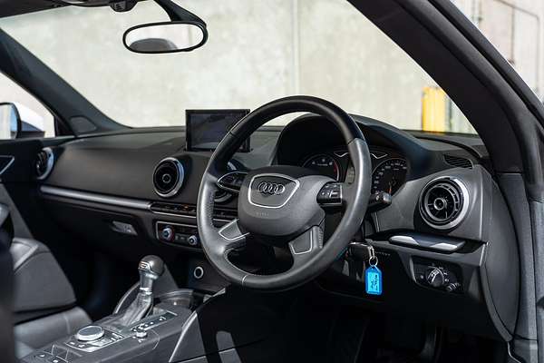 2015 Audi A3 Attraction 8V