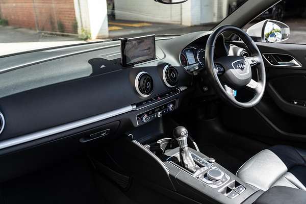 2015 Audi A3 Attraction 8V