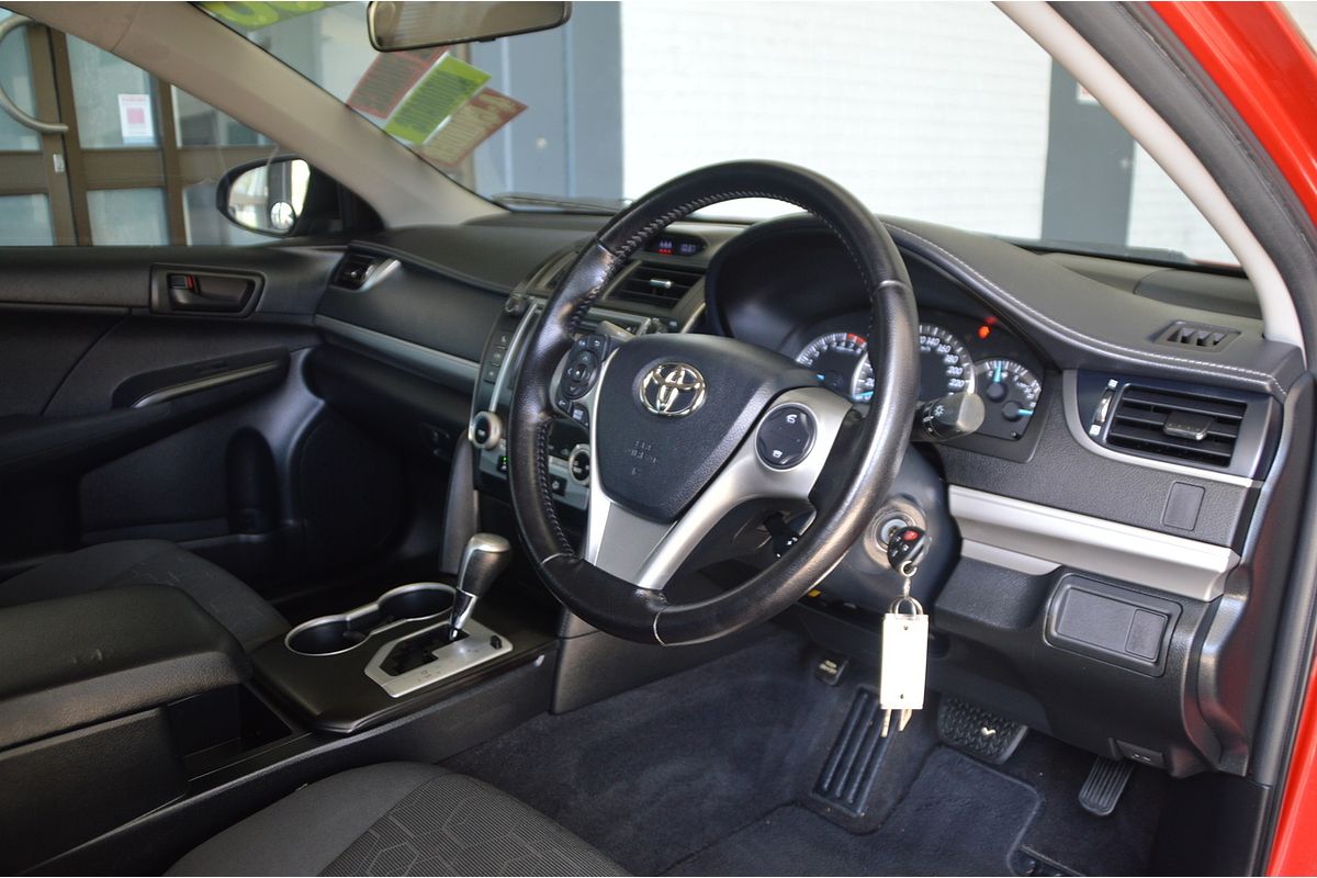 2014 Toyota Camry RZ ASV50R