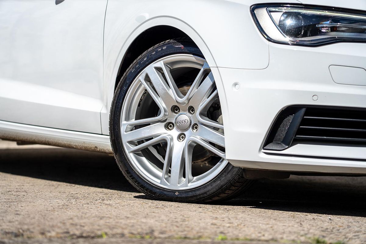 2015 Audi A3 Attraction 8V