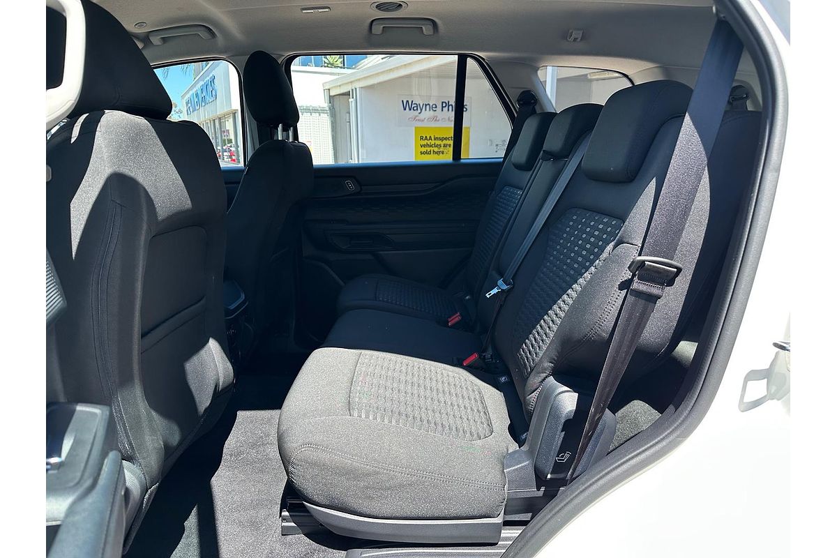 2024 Ford Everest Ambiente 2.0L