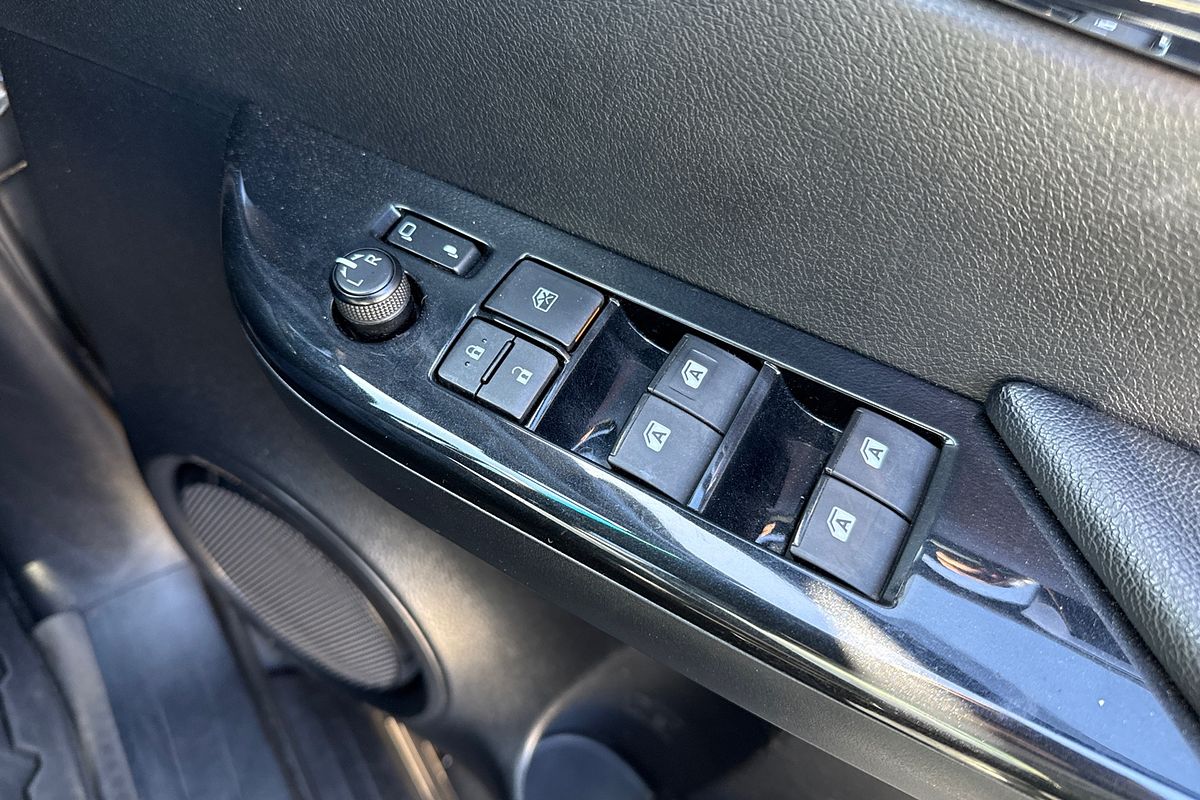 2019 Toyota Hilux Rugged X GUN126R 4X4