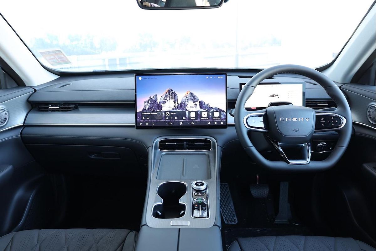 2025 Chery Tiggo 8 Super Hybrid Ultimate T31