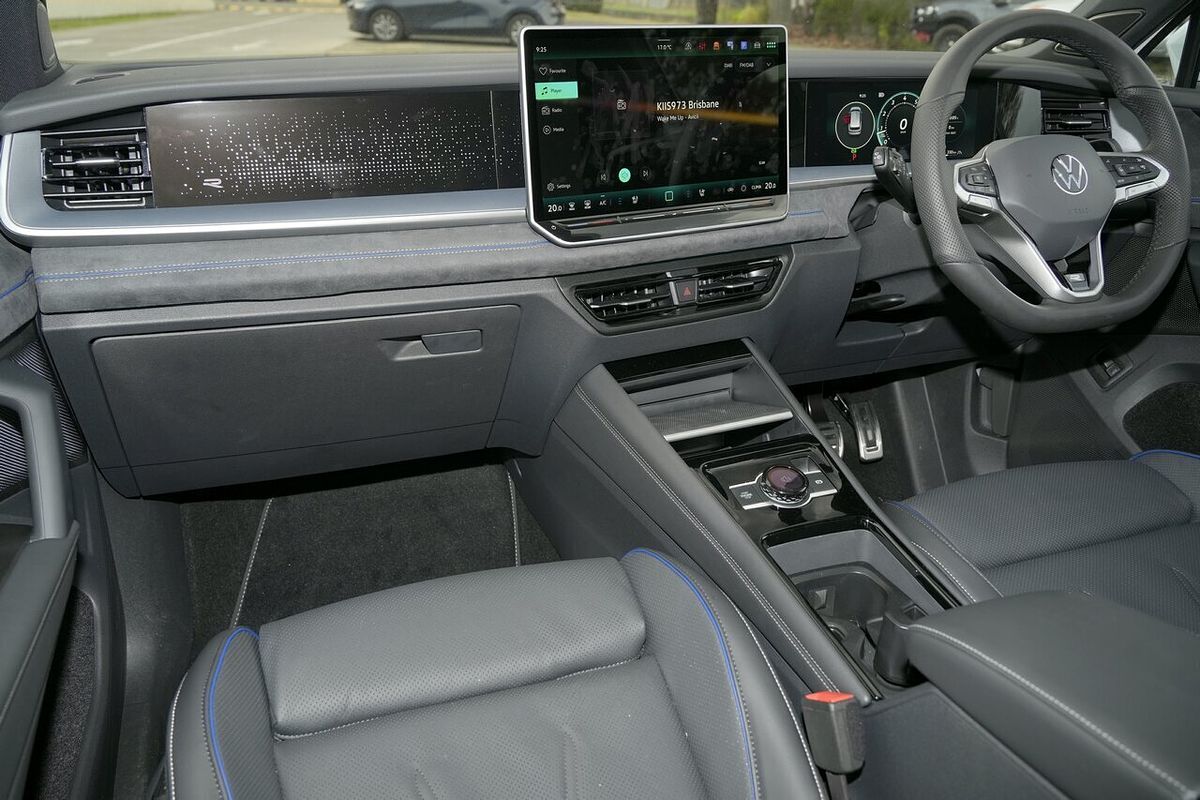 2025 Volkswagen Tayron 195TSI R-Line R4