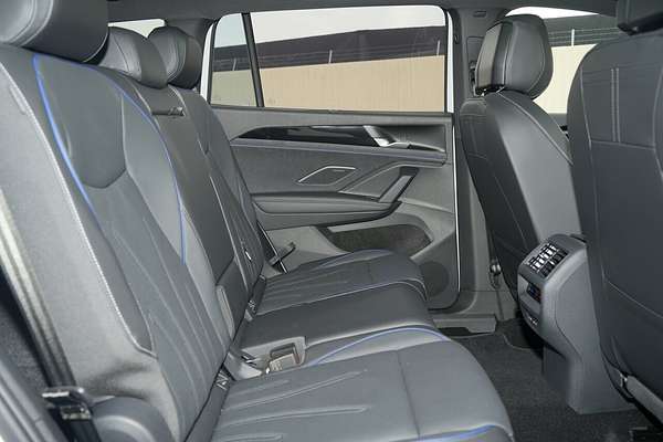 2025 Volkswagen Tayron 195TSI R-Line R4