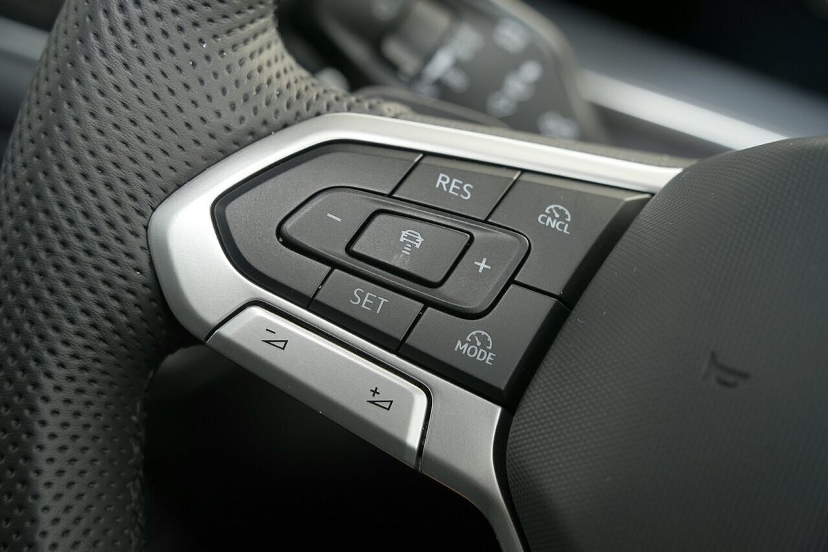 2025 Volkswagen Tayron 195TSI R-Line R4