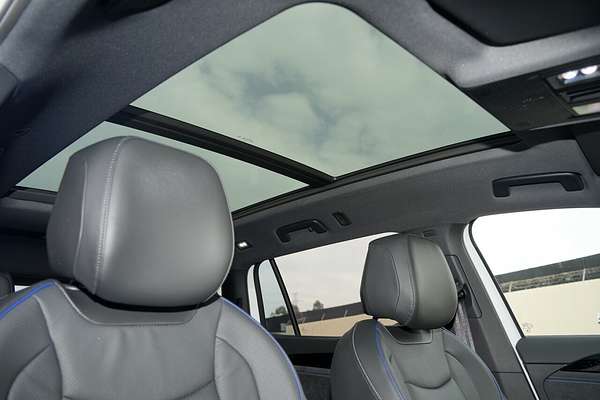 2025 Volkswagen Tayron 195TSI R-Line R4