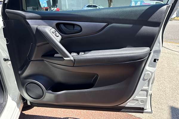 2018 Nissan QASHQAI ST-L J11 Series 2