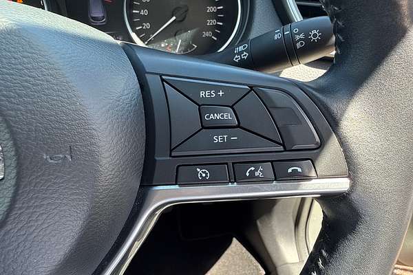 2018 Nissan QASHQAI ST-L J11 Series 2