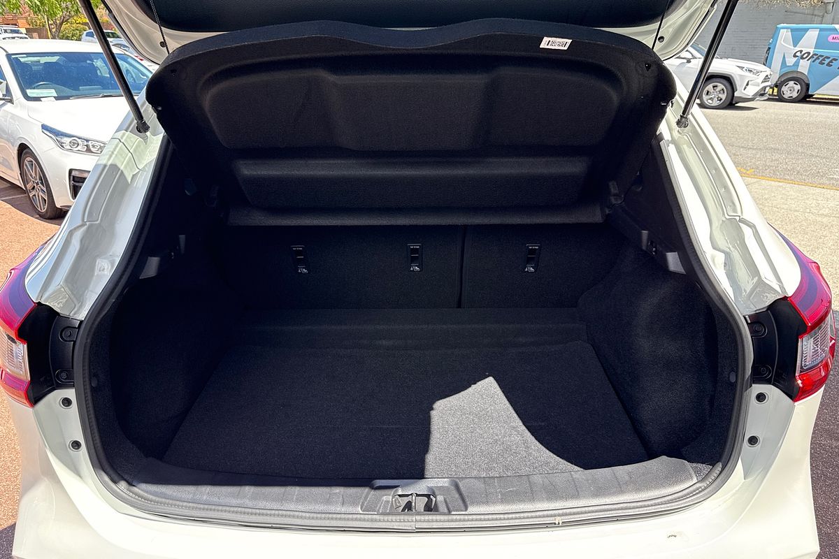 2018 Nissan QASHQAI ST-L J11 Series 2