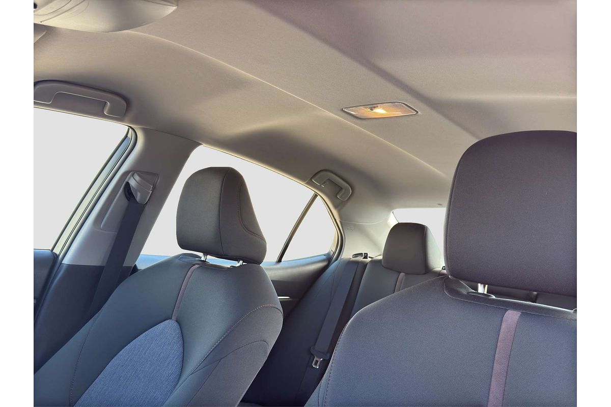 2021 Toyota Camry Ascent AXVH70R