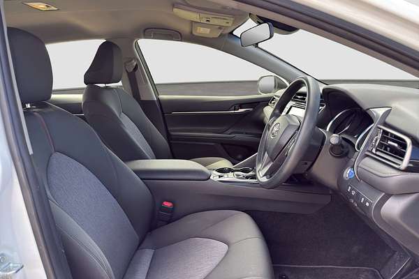 2021 Toyota Camry Ascent AXVH70R