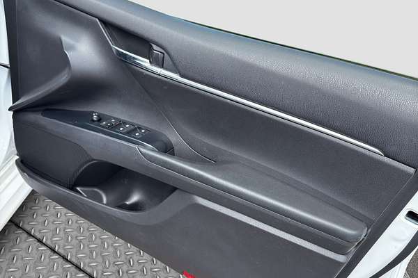 2021 Toyota Camry Ascent AXVH70R