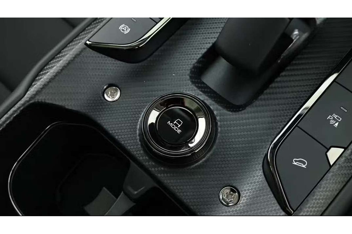 2025 GWM Haval H7 Vanta Hybrid B16