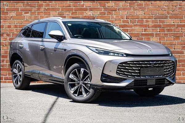 2025 MG HS Super Hybrid Essence AS33P