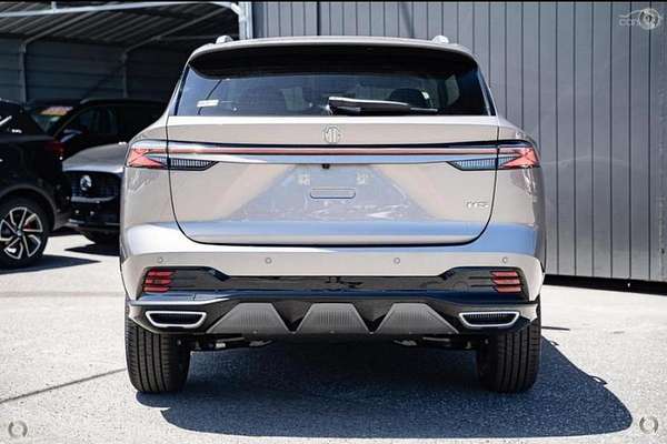 2025 MG HS Super Hybrid Essence AS33P