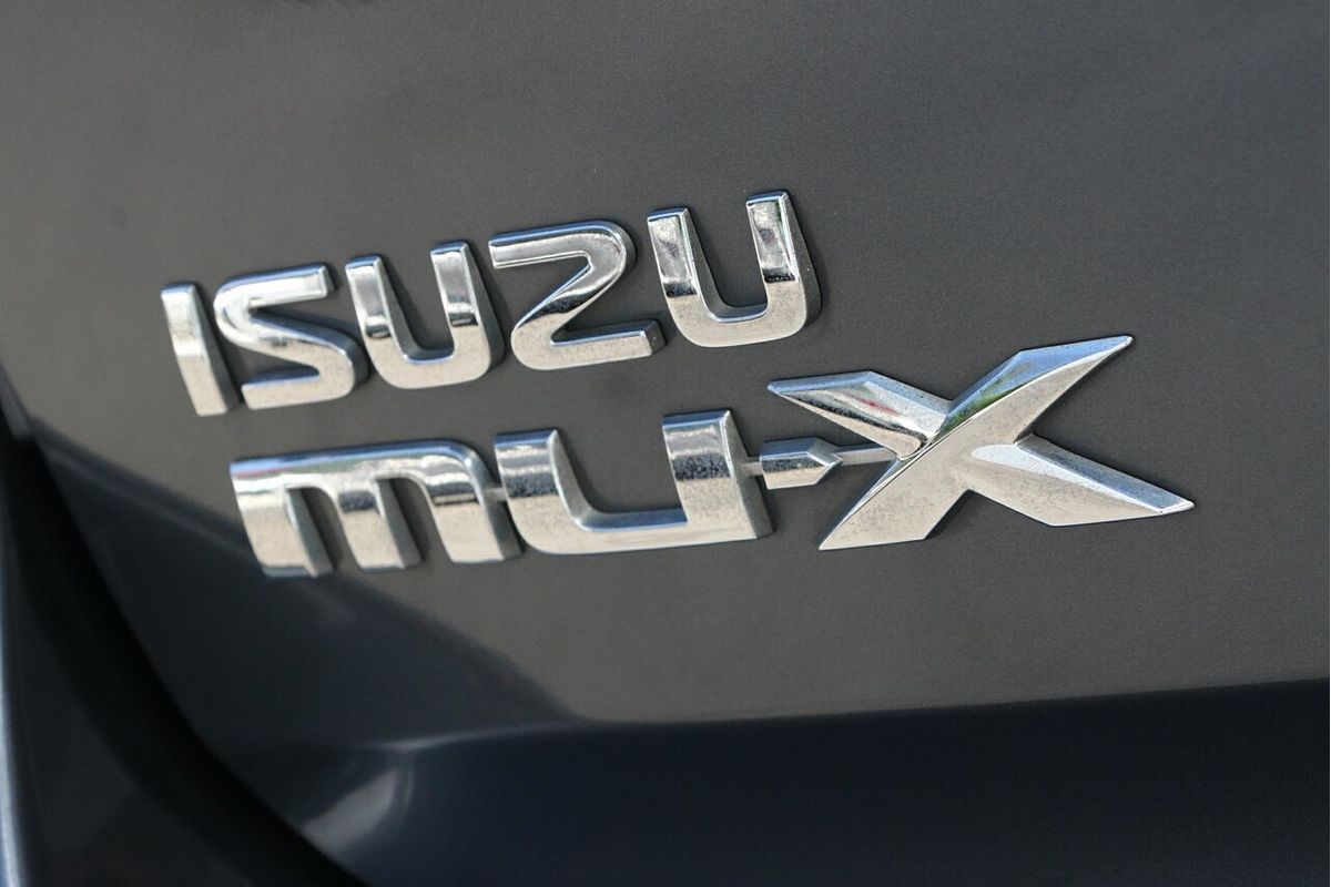 2016 Isuzu MU-X LS-U