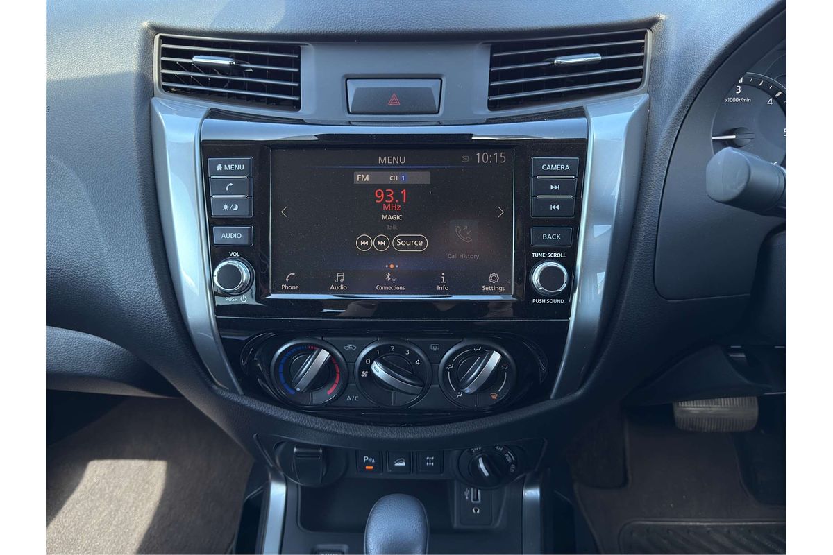 2023 Nissan Navara ST D23