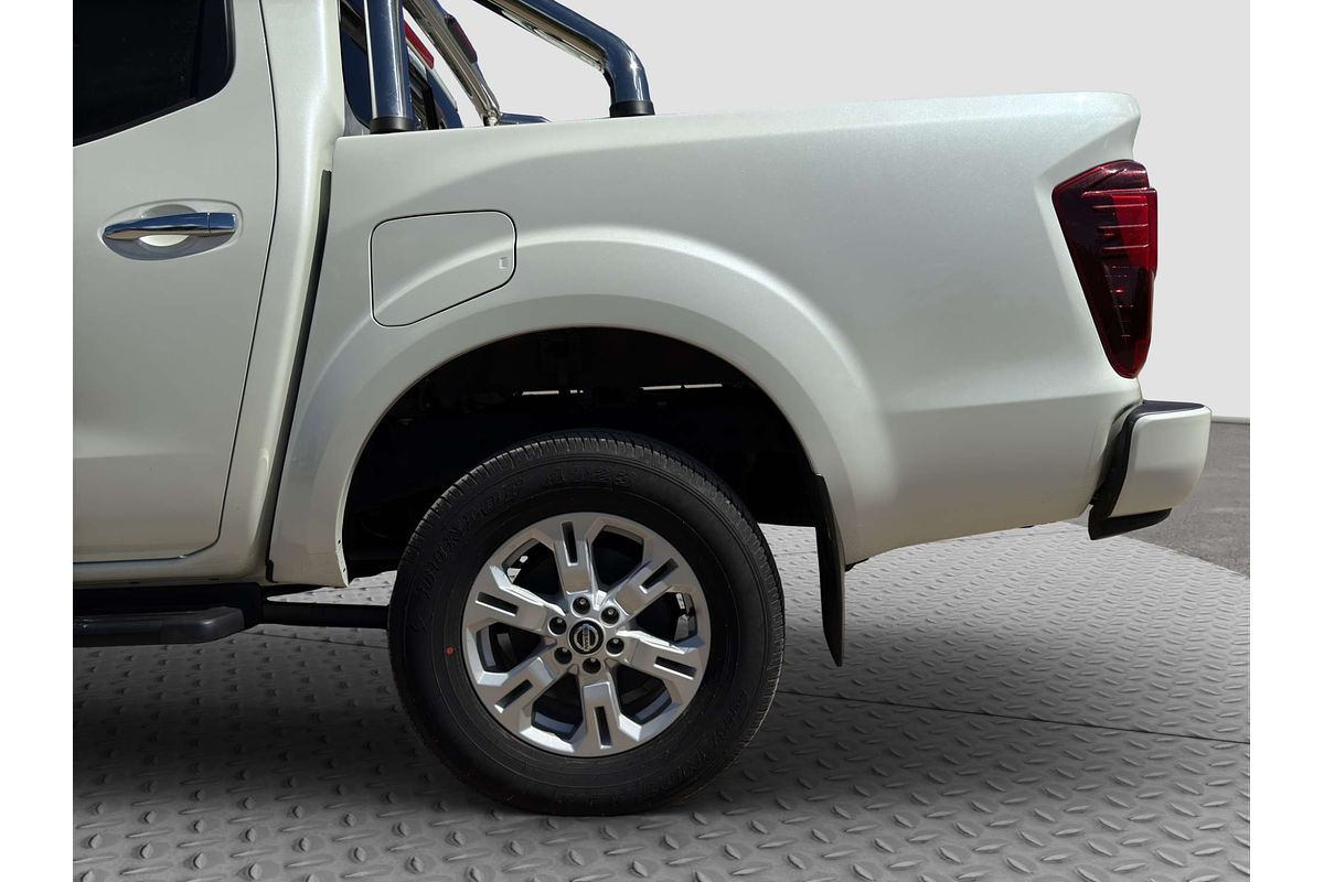 2023 Nissan Navara ST D23
