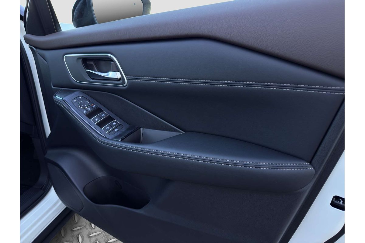 2024 Nissan X-TRAIL Ti e-POWER T33