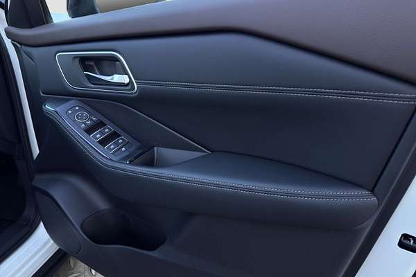 2024 Nissan X-TRAIL Ti e-POWER T33