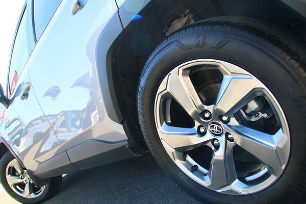 2020 Toyota RAV4 GXL AXAH54R