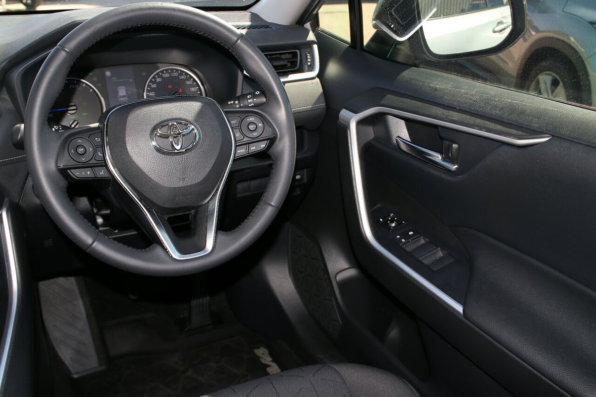 2020 Toyota RAV4 GXL AXAH54R