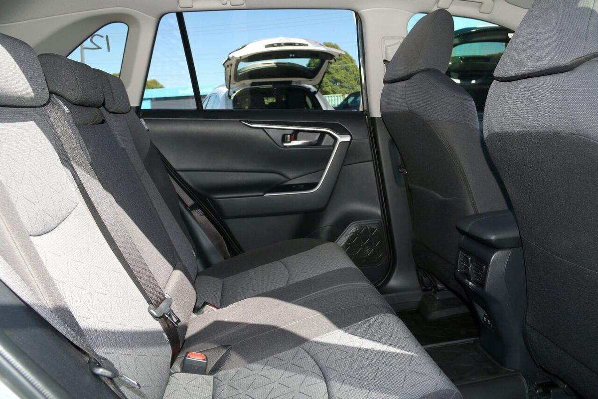 2020 Toyota RAV4 GXL AXAH54R