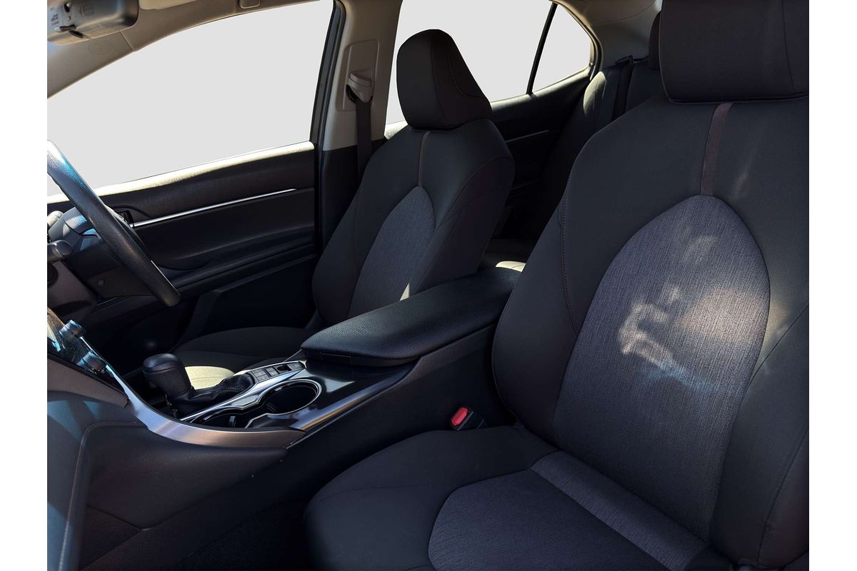 2020 Toyota Camry Ascent