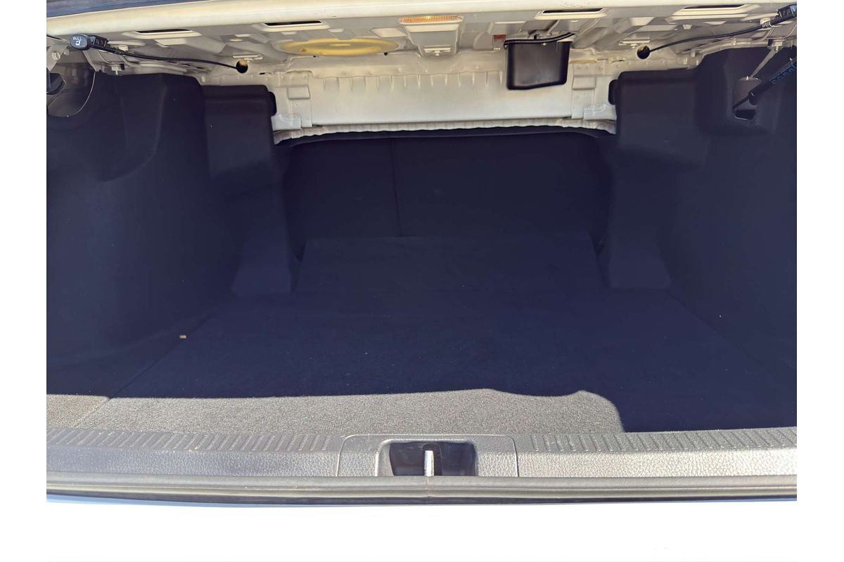 2020 Toyota Camry Ascent