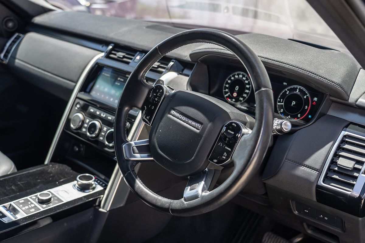2019 Land Rover Discovery SD6 HSE Series 5