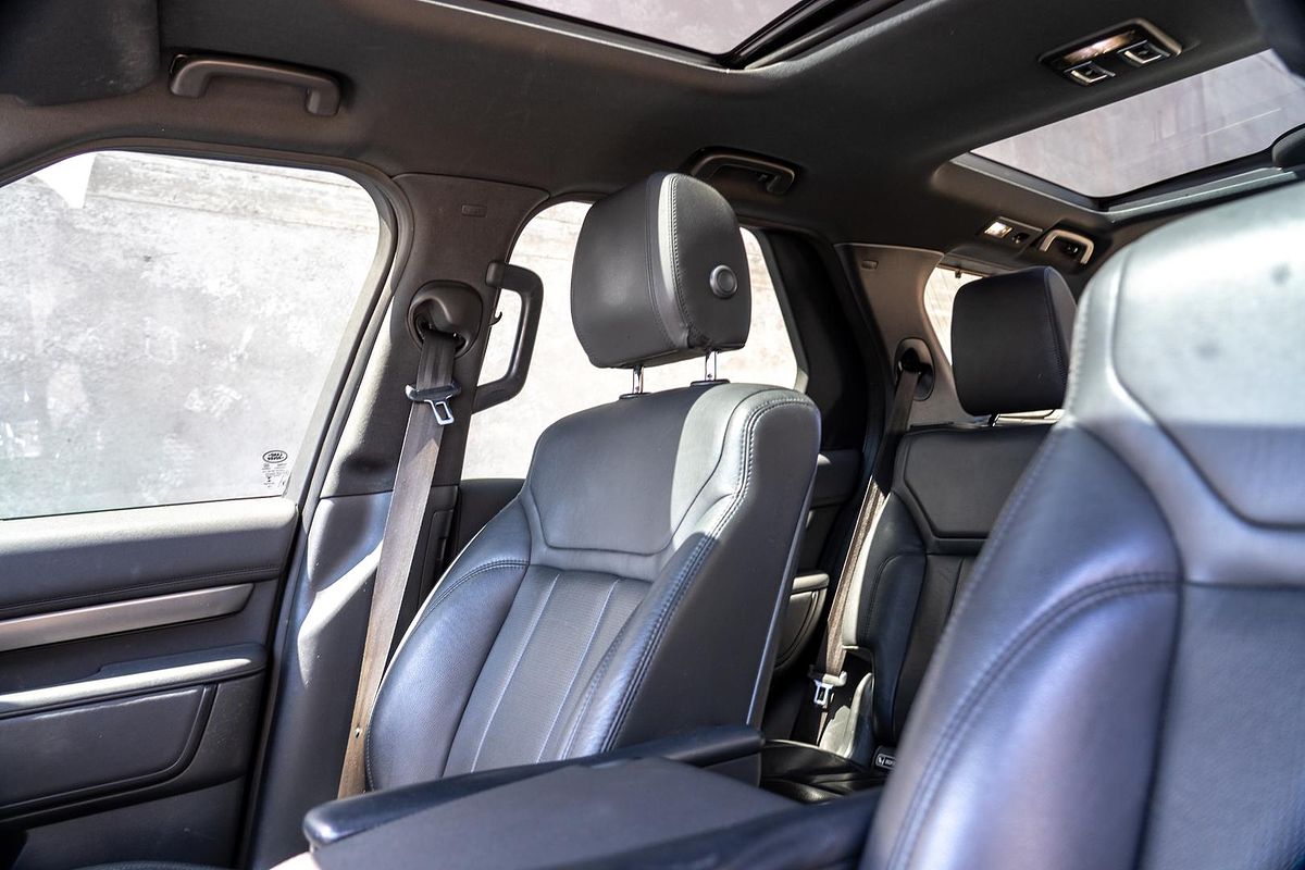 2019 Land Rover Discovery SD6 HSE Series 5