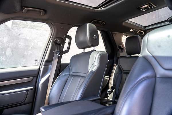 2019 Land Rover Discovery SD6 HSE Series 5