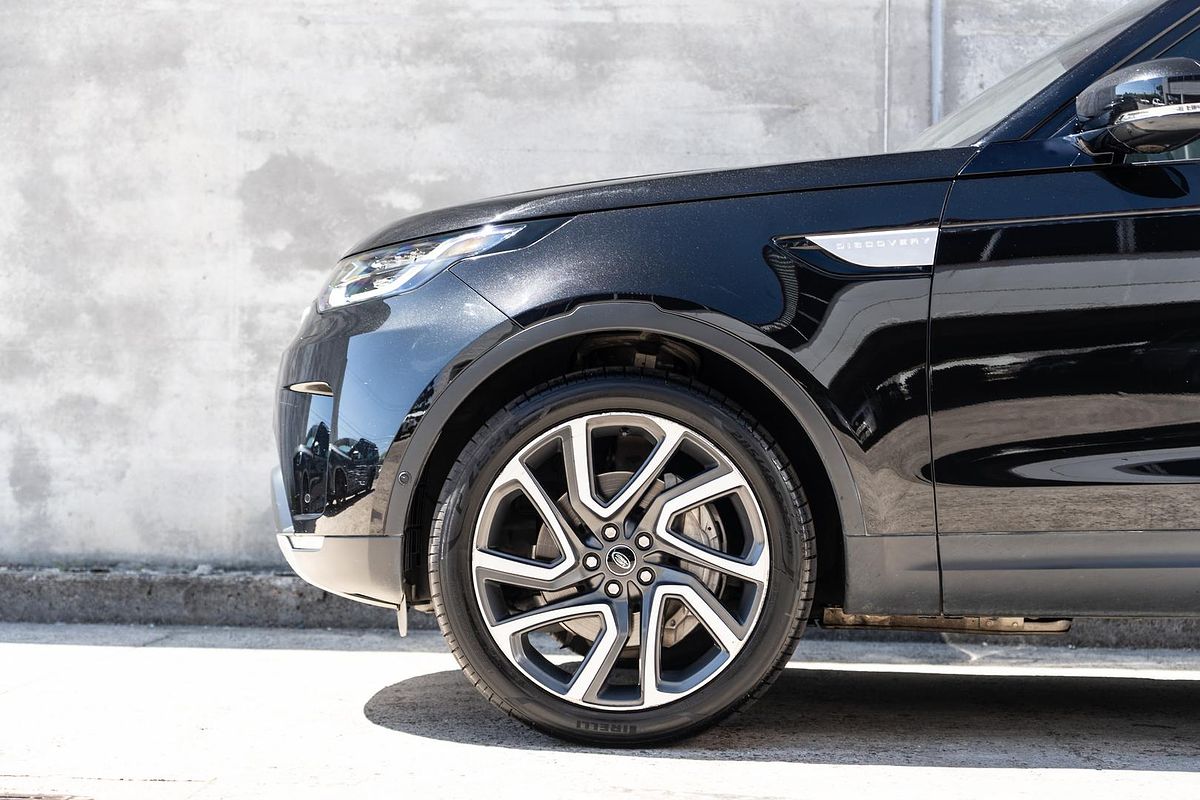 2019 Land Rover Discovery SD6 HSE Series 5