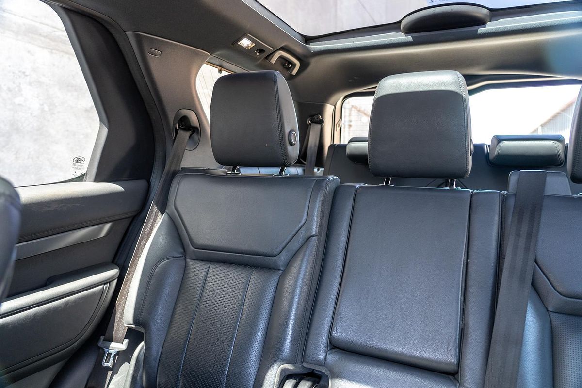 2019 Land Rover Discovery SD6 HSE Series 5