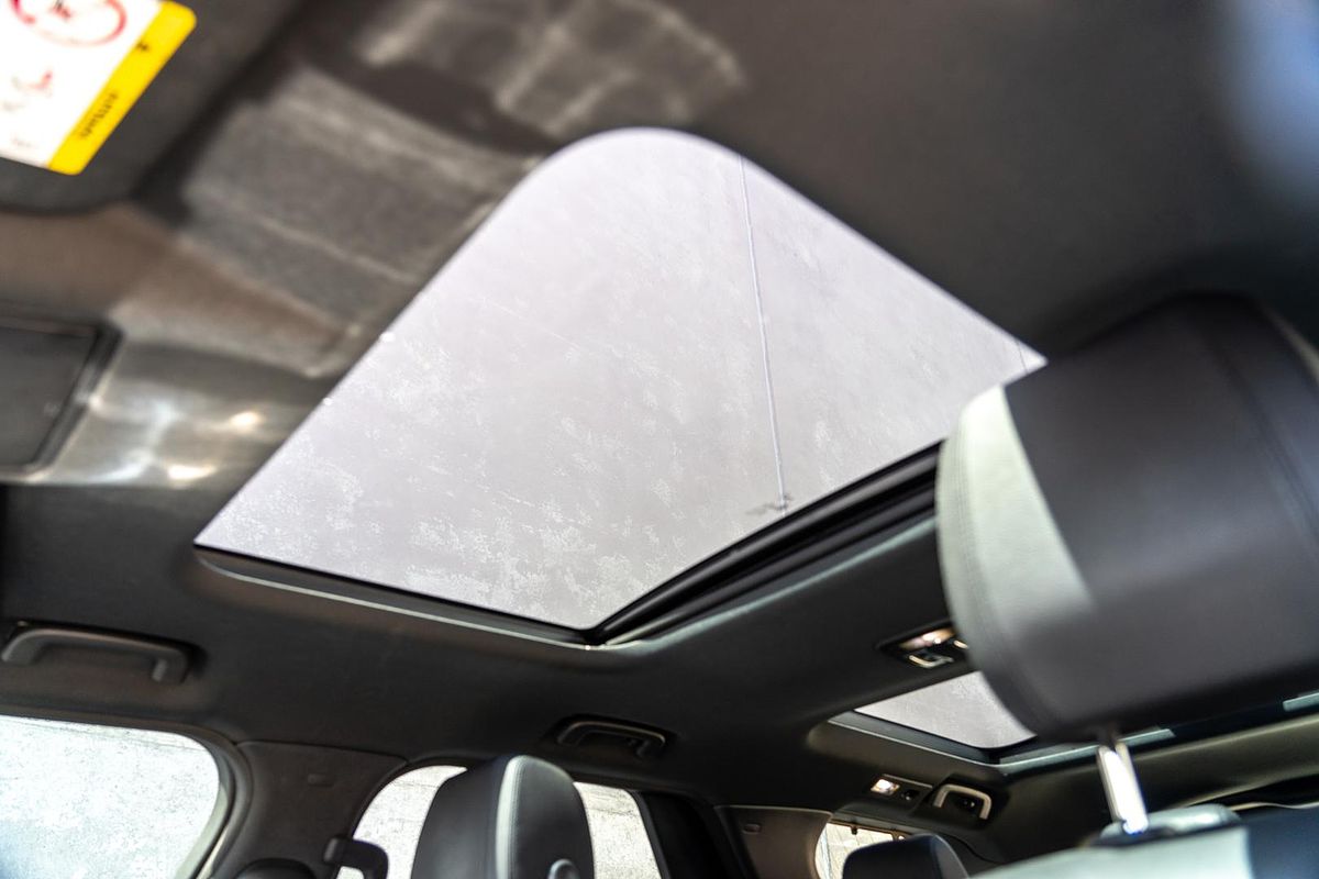 2019 Land Rover Discovery SD6 HSE Series 5