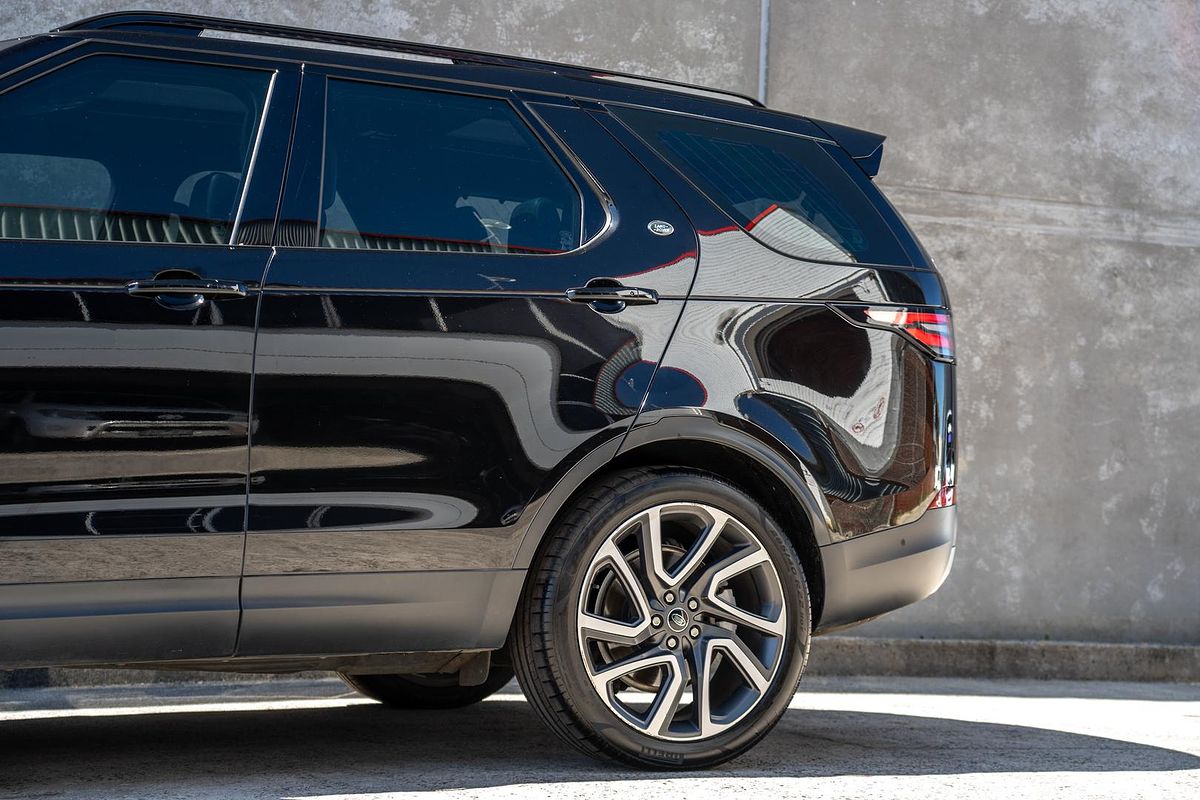 2019 Land Rover Discovery SD6 HSE Series 5