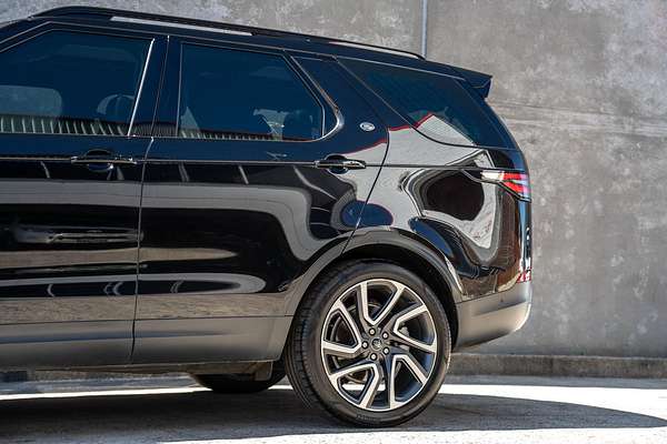 2019 Land Rover Discovery SD6 HSE Series 5
